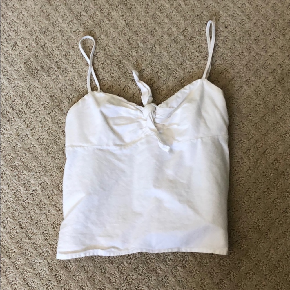 BRANDY MELVILLE WOMANS WHITE CROP BLOUSE